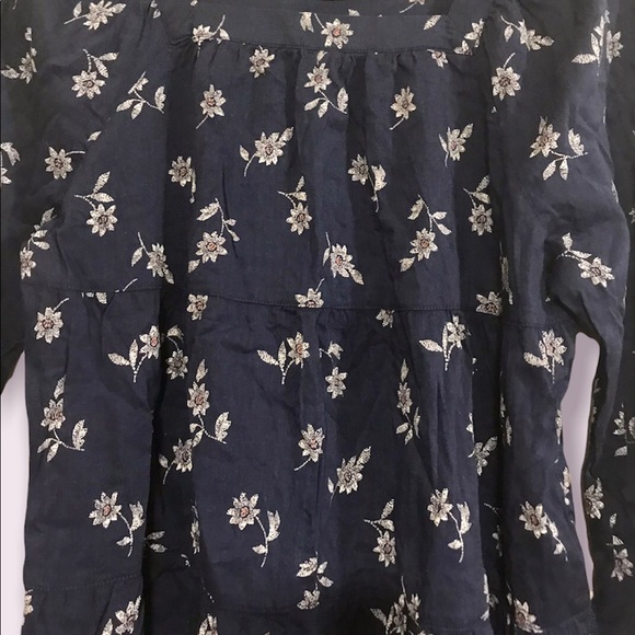 🌟SALE 2/$10.00‼️ OLD NAVY Women’s long Sleeve Navy Floral Blouse size M - Picture 4 of 6